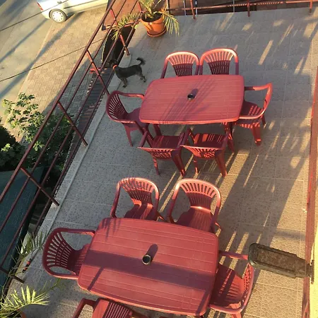 Casa Tony Si Alex Πανσιόν *