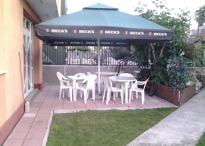 Casa Tony Si Alex Észak-Eforie