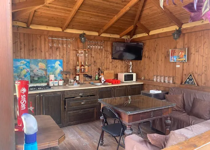 Casa Tony Si Alex * Észak-Eforie